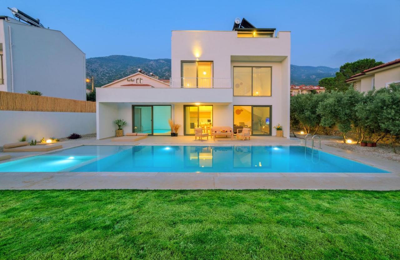 Villa Neo With 2 Private Pools, Bbq, Jacuzzi And Sauna Fethiye Exterior foto